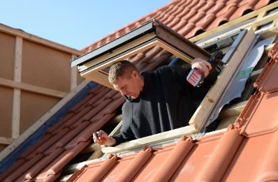 Pose de fenêtres de toit Velux à Bussac
